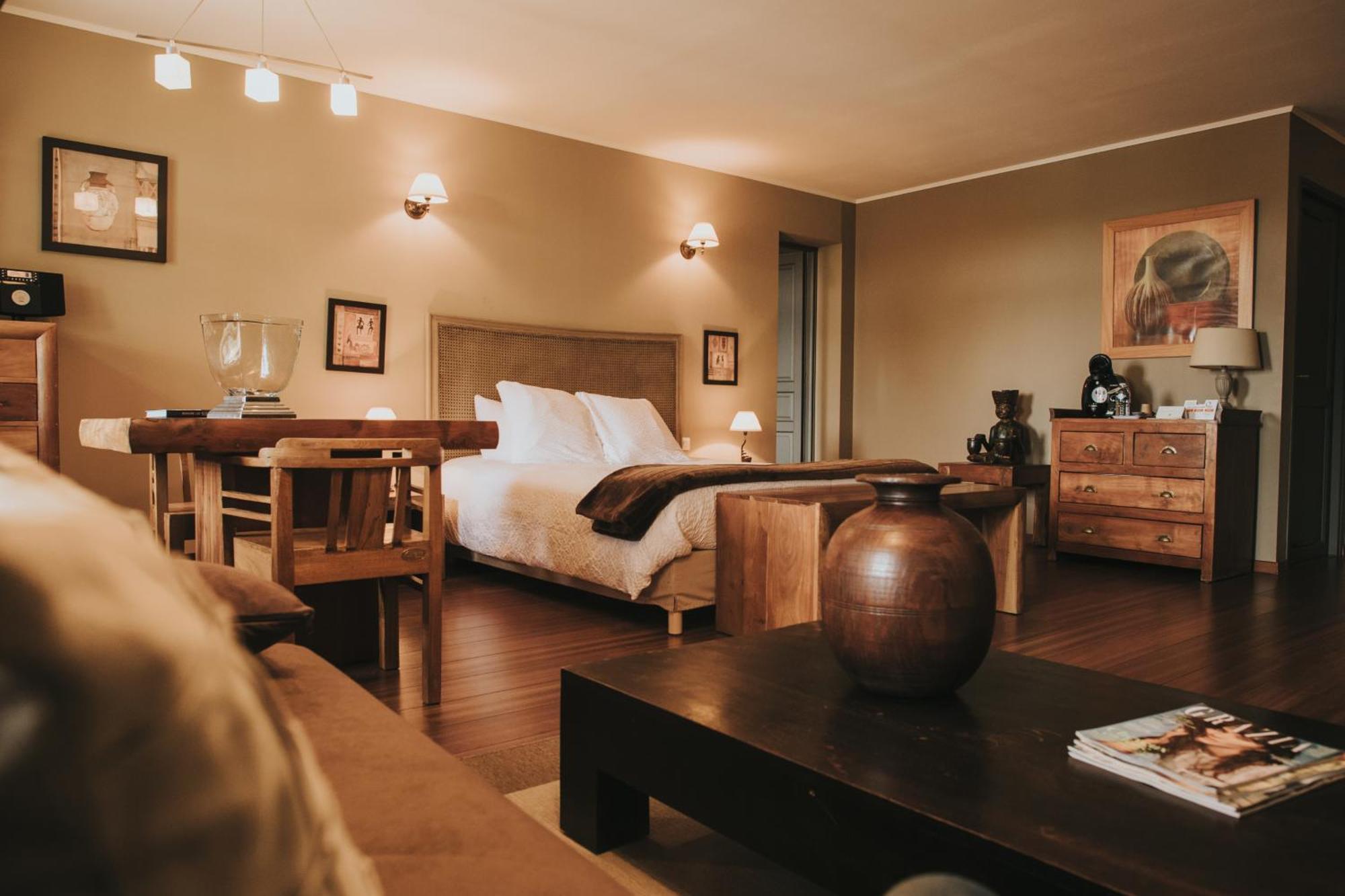 Logis Hotel-Restaurant - Le Moulin D'Artres Eksteriør billede