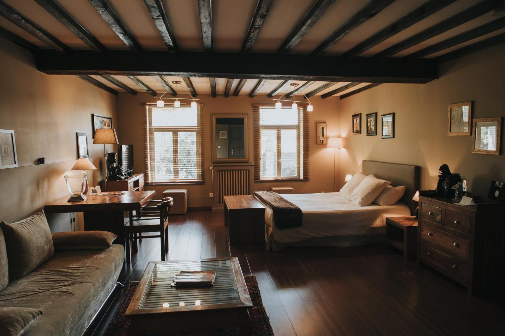 Logis Hotel-Restaurant - Le Moulin D'Artres Eksteriør billede